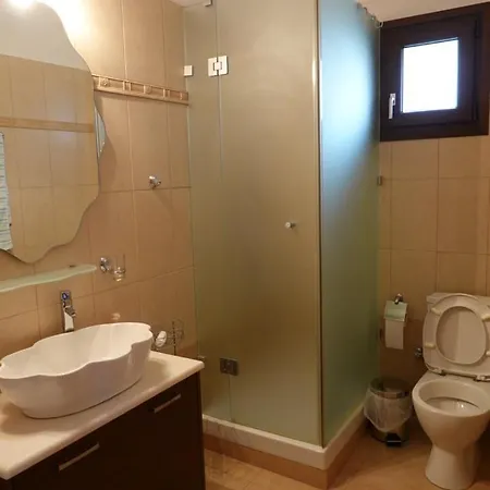 The Dreamhouse Kastoria Apartment Dhendrokhorion