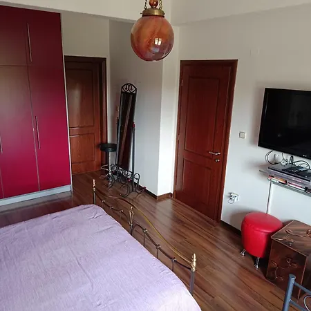 The Dreamhouse Kastoria Apartment *